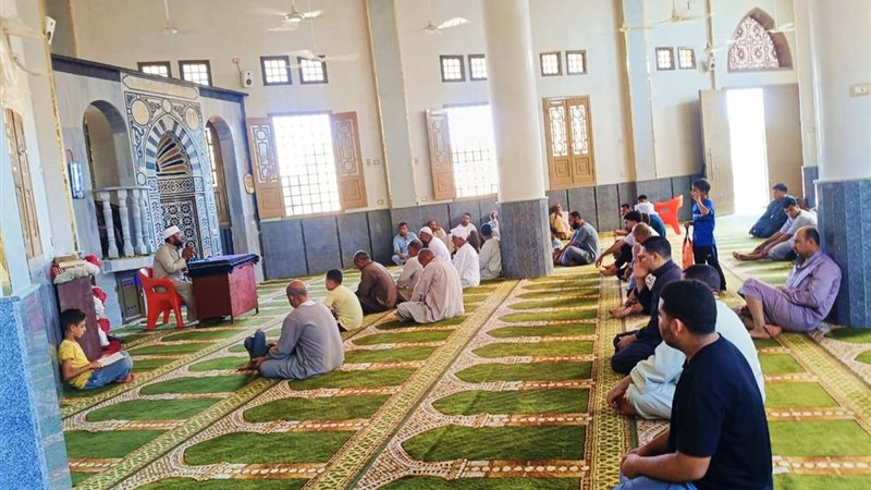 المساجد المحورية،