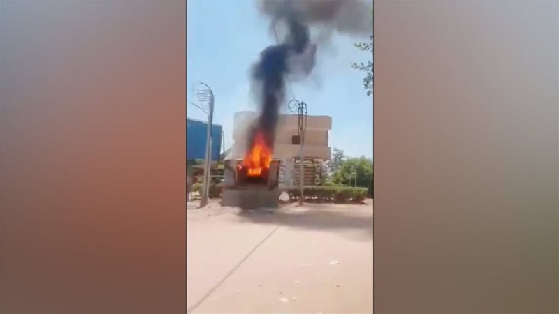 حريق يلتهم محول كهرباء