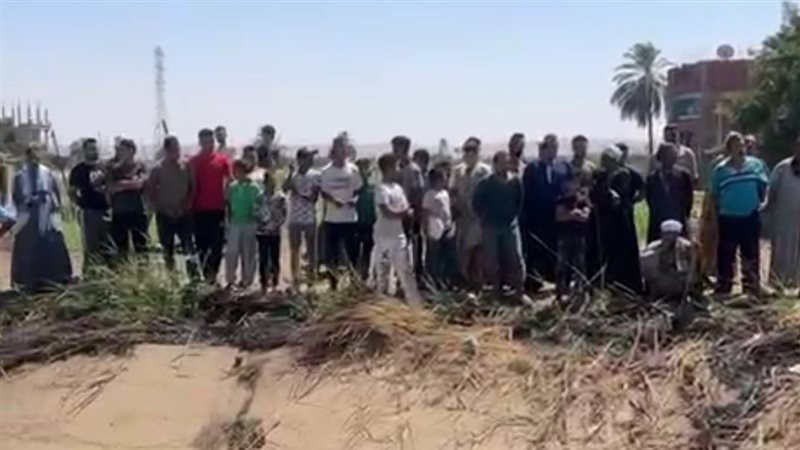 أهالي أبوتيج يوجهون