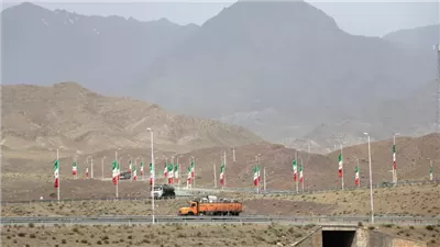 صور الأقمار الصناعية تكشف نشاطا إيرانيا قرب منشآت نووية  