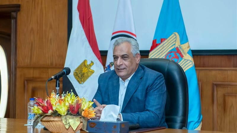 وزير الانتاج الحربي