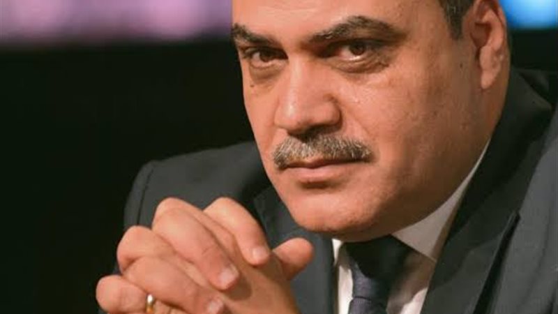 الكاتب والإعلامي