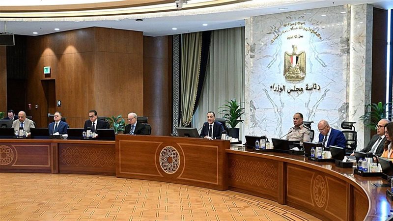 اجتماع الدكتور مصطفي