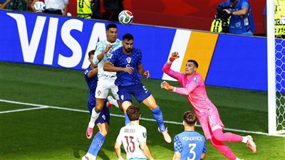 البرتغال وكرواتيا يتعادلان سلبيا في الشوط الأول بكأس العالم