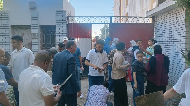 وكيل التعليم يتفقد