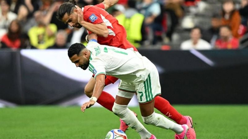 الجزائر أمام سويسرا،