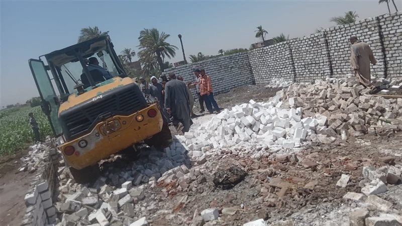 حملة إزالة بأسيوط