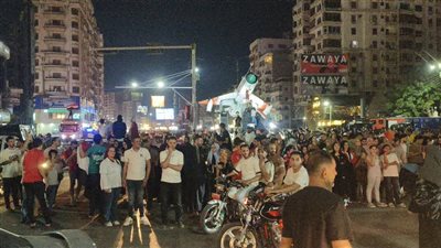 قفلوا الشوارع، فرحة أهالي المنصورة بتأهل مصر إلى دور الـ 16 بكأس العالم (صور)