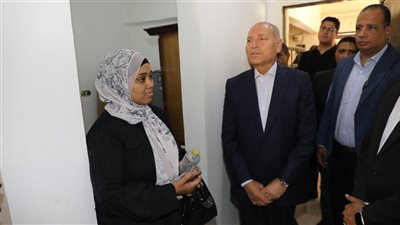 فلوس جمعية العروس، العثور على 100 ألف جنيه بداخل ثلاجة تحت أنقاض عقار منشأة ناصر (فيديو)  