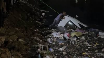 سقوط سيارة داخل مصرف صحي بشبين القناطر ونجاة قائدها بأعجوبة (صور)