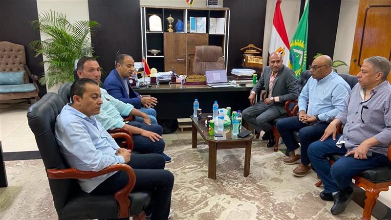 رئيس مدينة الشروق