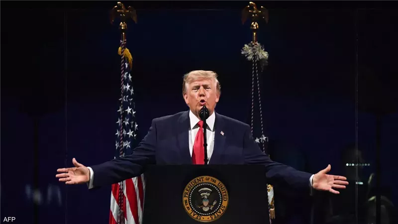 الرئيس الأمريكي دونالد