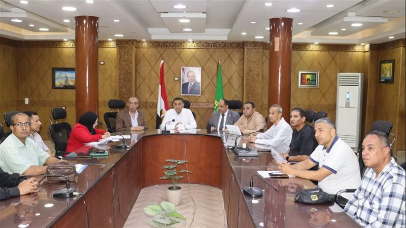 محافظ القليوبية يتابع
