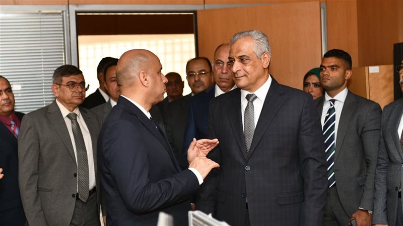 وزيرا الإنتاج الحربي