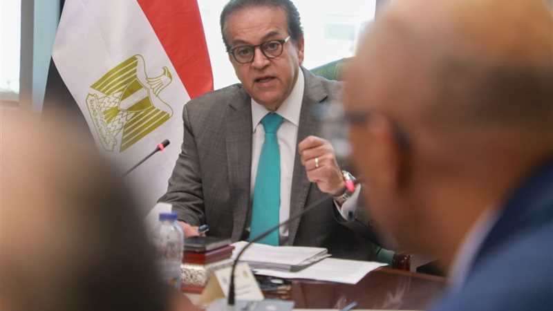 د.خالد عبد الغفار،