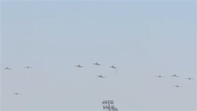 مشهد مهيب، القوات الجوية تستعرض أمام السيسي أحدث قدراتها لمجابهة الأزمات والكوارث (فيديو)
