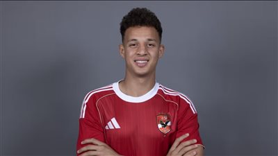 شاهد، تقديم أقطاي عبدالله لاعبا للنادي الأهلي  