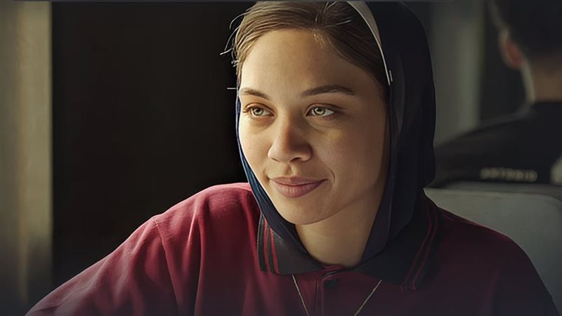 بطلة مسلسل تحت السن،