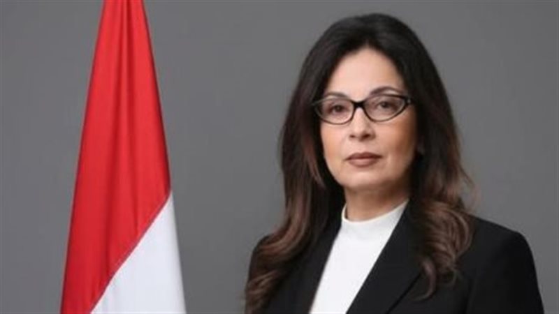 وزيرة الثقافة جيهان