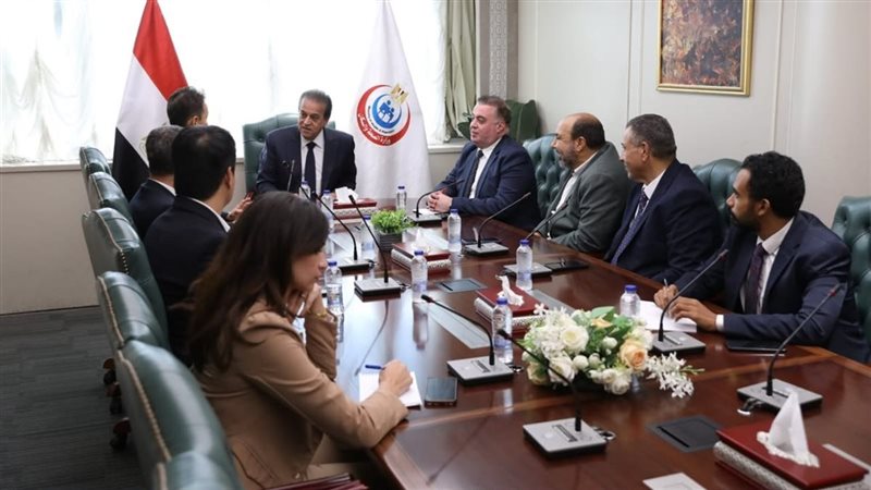 اجتماع د.خالد عبدالغفار