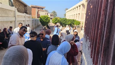 73 ألف طالب بالثانوية العامة بالدقهلية يؤدون اليوم امتحان 
