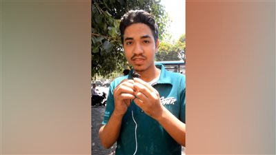 طالب ثانوية عامة عن امتحان الفيزياء: كله سهل ومفيش غير 4 أسئلة بيعتمدوا على الفهم (فيديو)