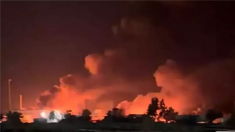 حرائق في ميناء إيراني