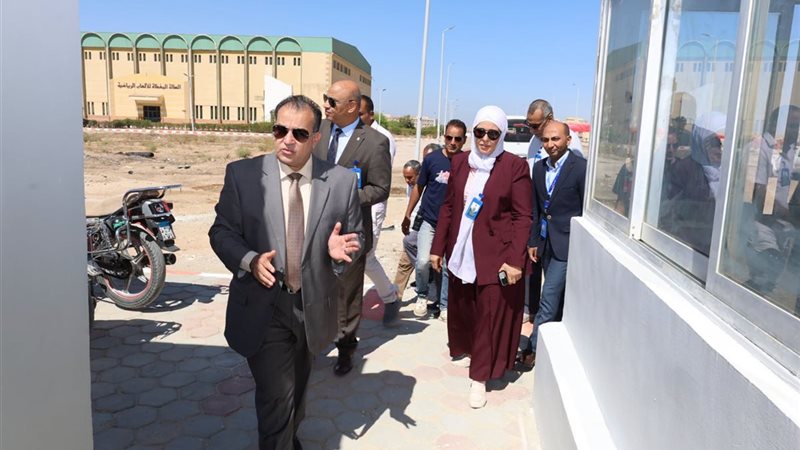 الدكتور أحمد عكاوي