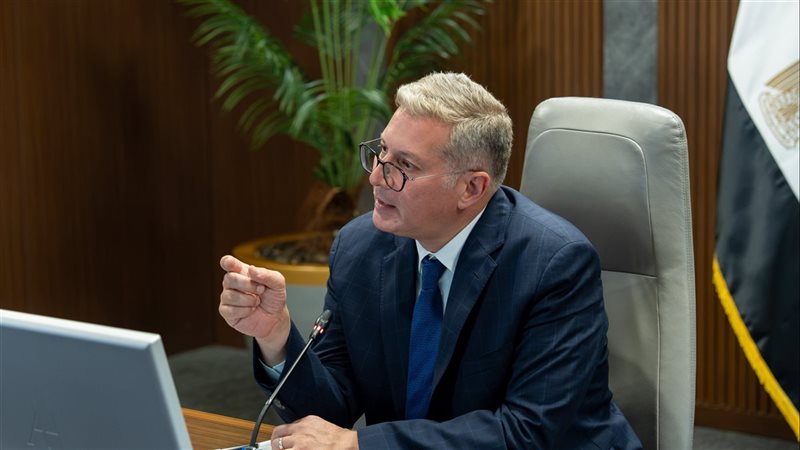 وزير البترول 