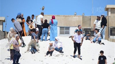 كامل العدد، جبال الملح ببورفؤاد تستقبل آلاف الزوار في الجمعة الصيفية (صور) 