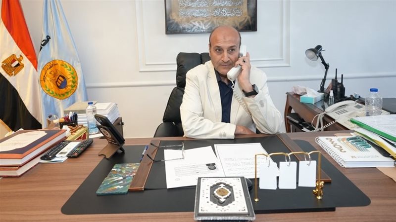 محافظ أسيوط يهنئ