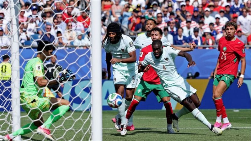فرنسا والمغرب، فيتو