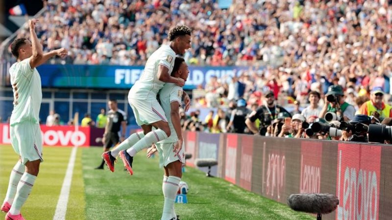 المغرب وفرنسا، فيتو