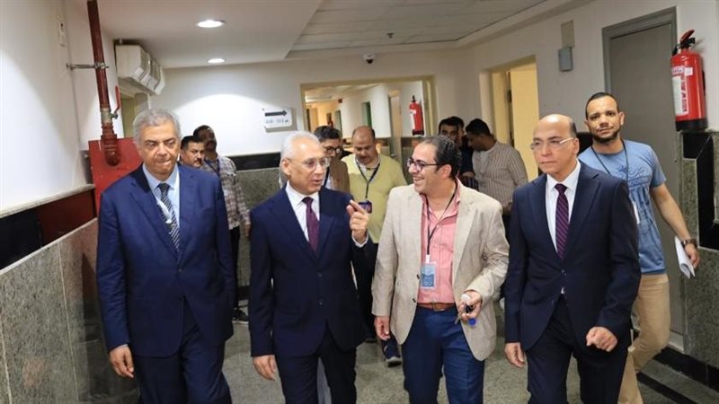 رئيس جامعة المنيا