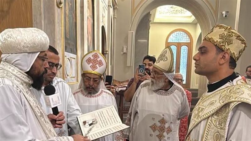 الأنبا أثناسيوس 