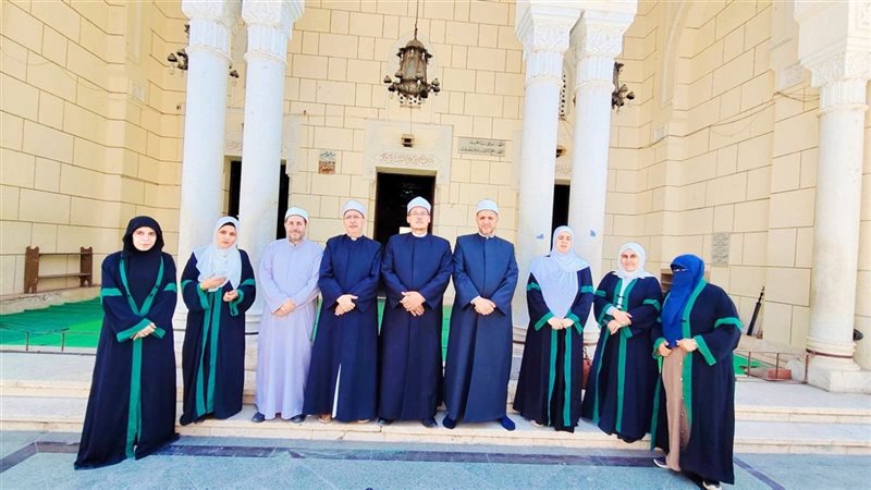 قافلة الواعظات، فيتو