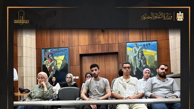 جانب من الندوة