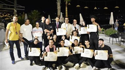 بحضور محمد رياض، تكريم المشاركين في عرض 