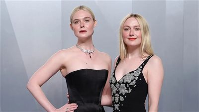 أول بطولة سينمائية تجمع داكوتا وإيل فانينج، تأجيل عرض «The Nightingale» إلى مارس 2027