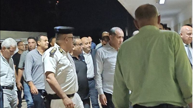 وزير النقل يغادر
