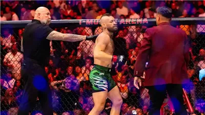 في دقيقة واحدة فقط، ماكجريجور يخسر أول نزال له في UFC بعد غياب 5 سنوات (فيديو)