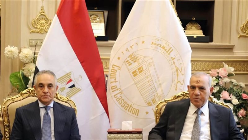 رئيس محكمة النقض