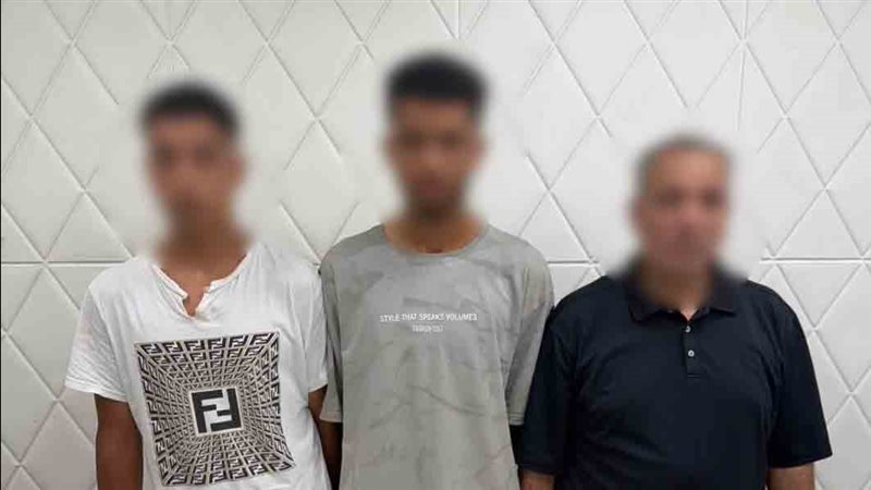 المتهمين