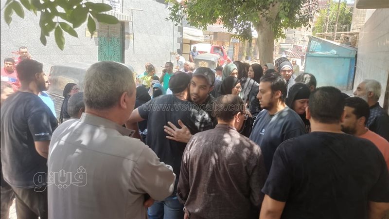 تشييع جثمان طفل حمام