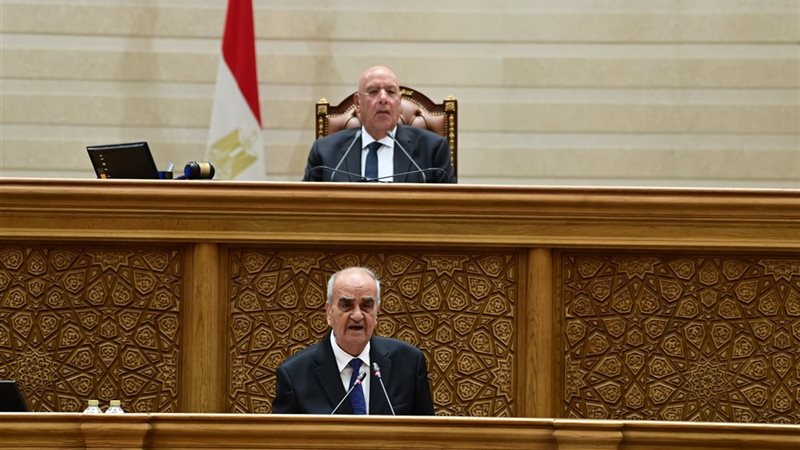 مناقشة قانون جهاز