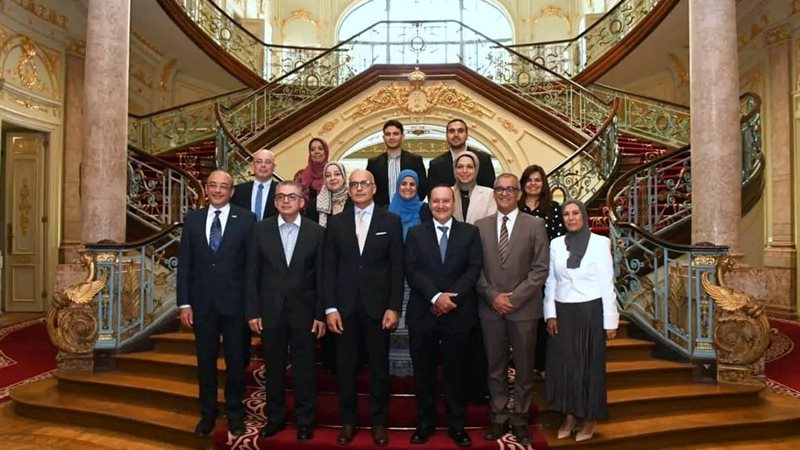  الدكتور محمد ضياء