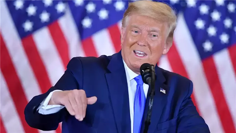 الرئيس الأمريكي دونالد