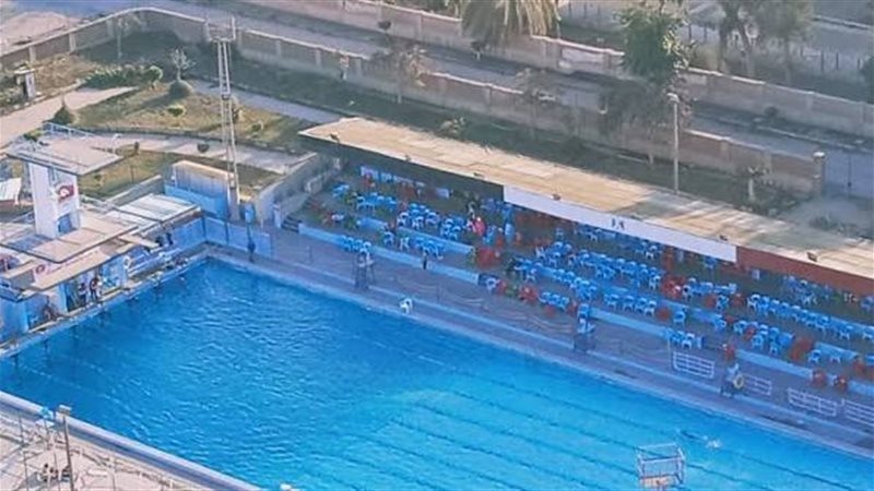 حمام سباحة، فيتو