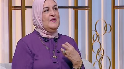 يعني إيه أسرة واعية؟ أستاذة علم نفس تربوي تجيب (فيديو)