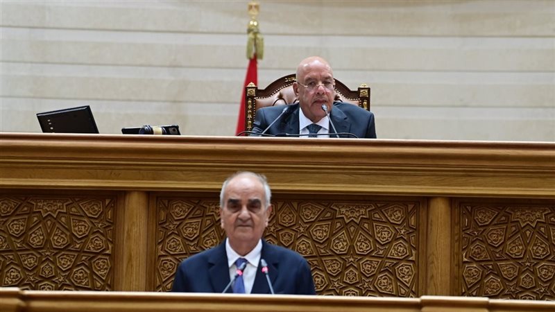 مناقشة قانون جهاز